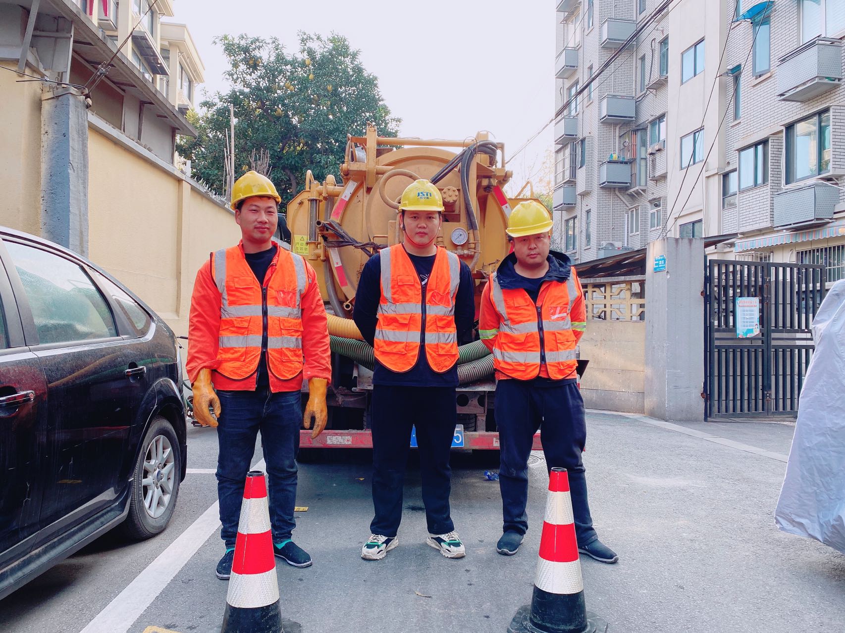 润康苑南京某小区管道清淤检测施工